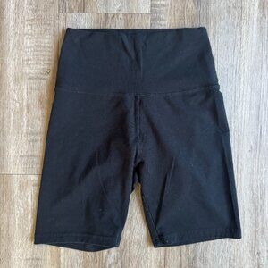 Offline by Aerie Bike Shorts Hi Rise 7" Inseam - size Small